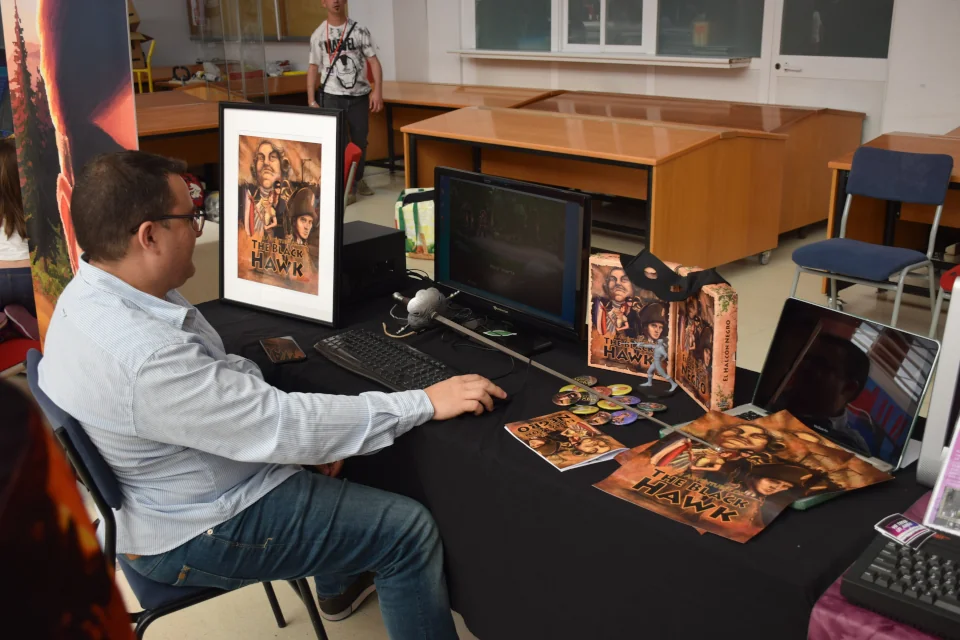 Las Aventuras del Halcón Negro