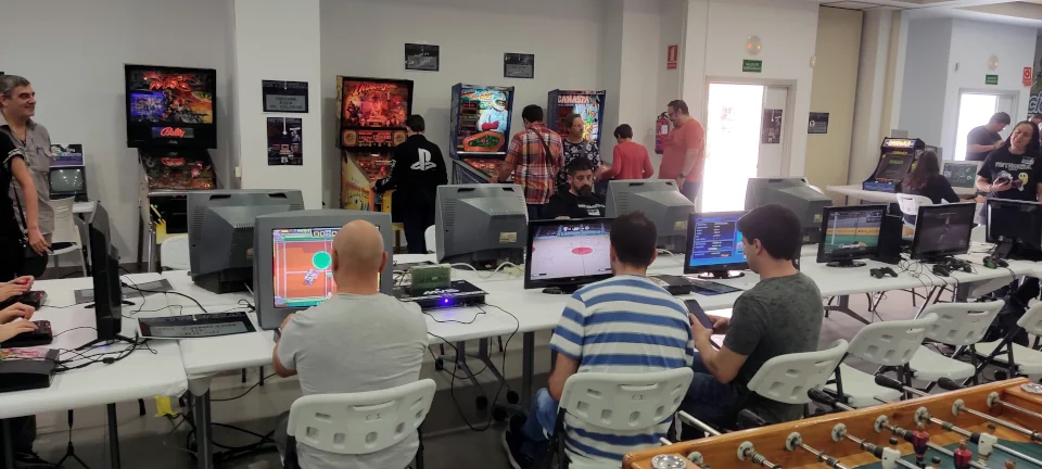 Zona de Juegos de RetroReal