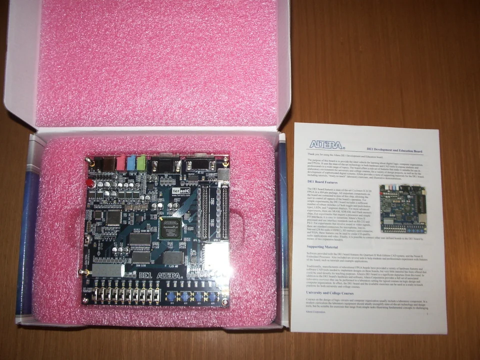 Altera DE1   